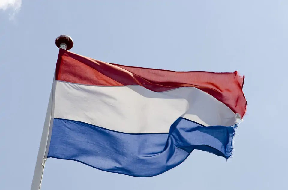 Recycling Around the World A-Z : Holland